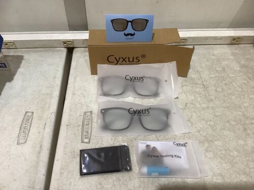 Lot of (10) Sets of Cyxus Blue Light Glasses  - Lot 540