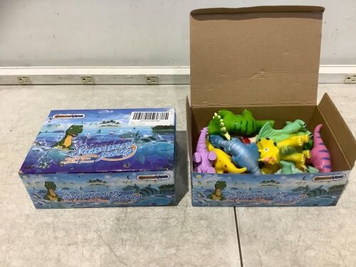 Lot of (2) Gizmovine Dinosaur Baby Bath Toy Water Squirters  - Lot 565