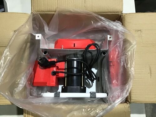 Electric Tile Cutter - Needs US Plug - Lot 673