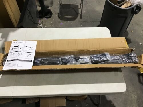 Aluminum Roof Racks - Unknown Fit  - Lot 693