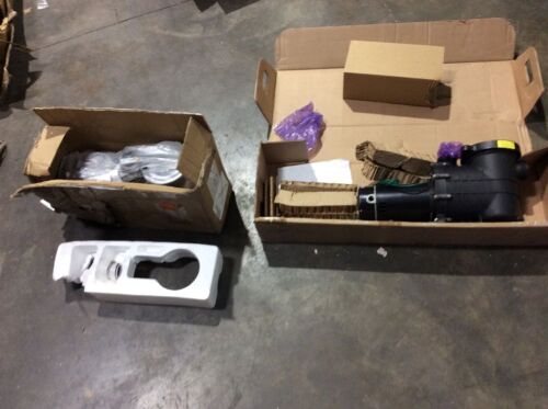 Lot of (2) Pool Pumps - Lot 833