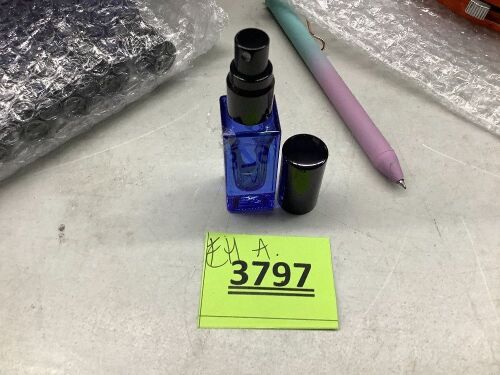 Case of 5ml Blue Glass Vial with Black Fine Mist Tops