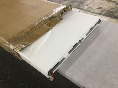 6' Folding Table