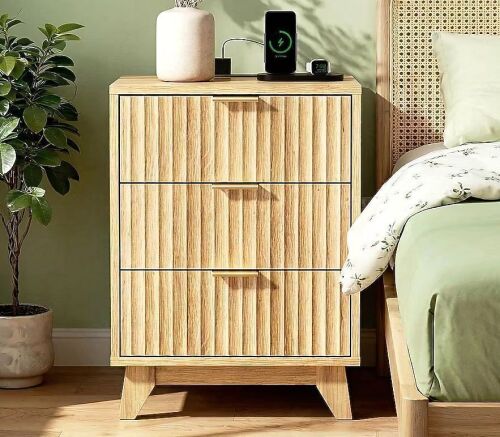 VINGLI 3-Drawer Fluted Nightstand with Charging Station