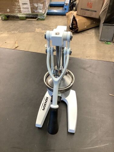 ROVSUN Manual Cast Iron Citrus Juicer Heavy Duty White