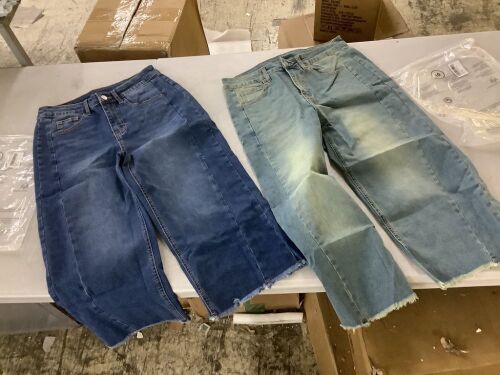 Lot of (2) Sidefeel Women's Capri Jeans High Waisted Wide Leg Stretchy Raw Hem Side Seam, Size 8 & 10