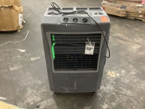 Hessaire 3,100 CFM 3-Speed Portable Evaporative Cooler for 950 sq. ft. - Control Panel Needs Plugged In, Store Display