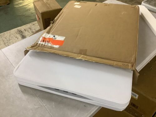 VINGLI 4-ft White Height-adjustable Plastic Folding Table - Dented