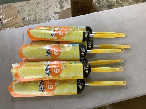 Lot of (7) Swiffer Super Extendable Dusting Kit with Heavy Duty Refills