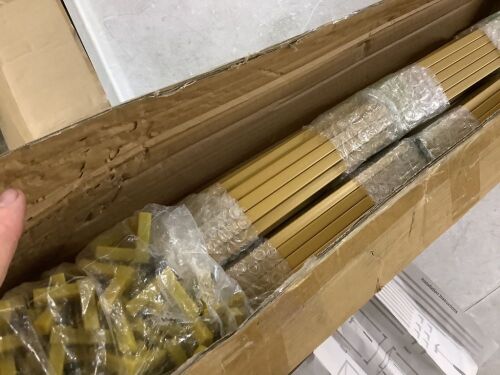 Gold Metal Flower Stand Centerpieces