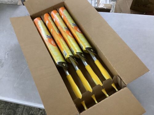 Lot of (4) Swiffer Super Extendable Dusting Kit with Heavy Duty Refills