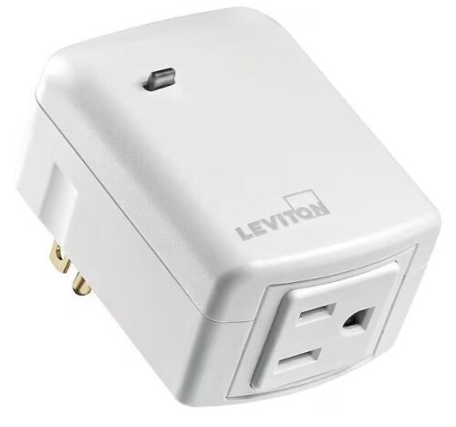 Lot of (4) Leviton Decora Smart Plug-In Outlet with Z-Wave Technology