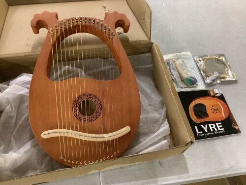 16 String Lyre Harp