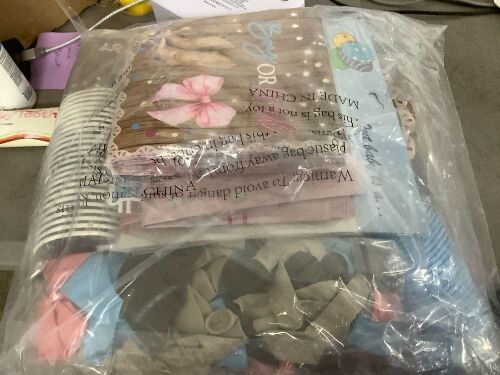 Gender Reveal Decorations and Supplies