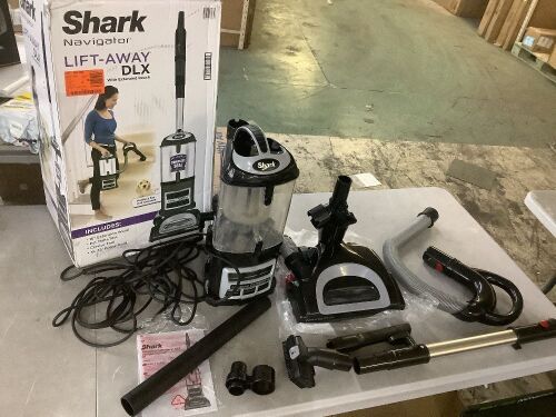 Shark Navigator Lift-Away DLX Bagless, Corded, Upright Vacuum Cleaner with Detachable Canister and HEPA Filter for Pet Hair
