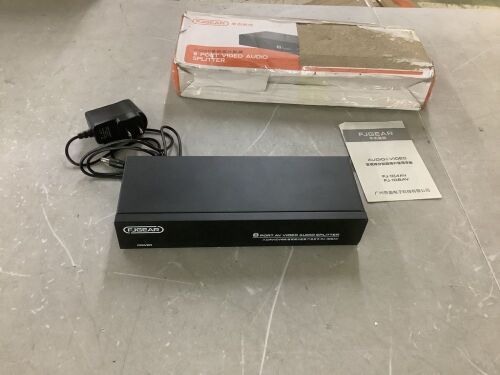 8 Port Video Audio Splitter