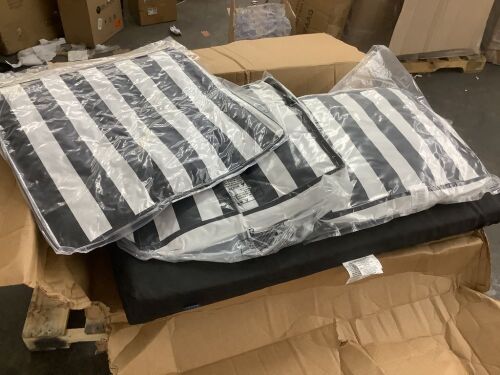 Set of Outdoor Chair Cushions