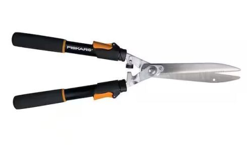 Fiskars 9 in. Power-Lever Steel Blade Telescoping Steel Handle Hedge Shears