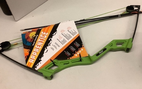 Youth Archery Apprentice Bow - Lot 132