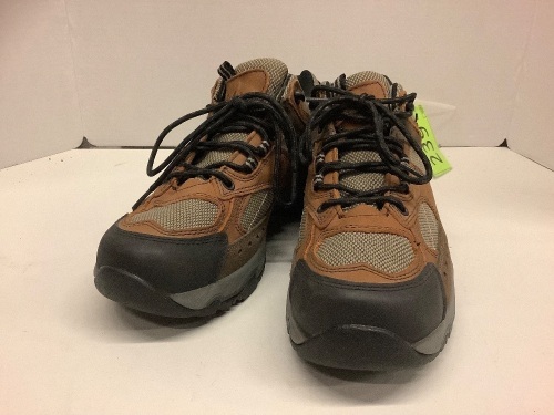Men's Hiking Boots, Size 10D - Lot 239