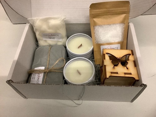 Lot of (5) Sheer Opulence Soy Candle Gift Boxes, Fresh Linen - Lot 248
