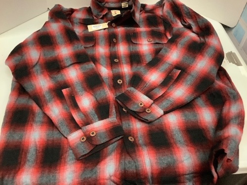 Red Head Red Ombre Plaid Fleece, XL - Lot 277