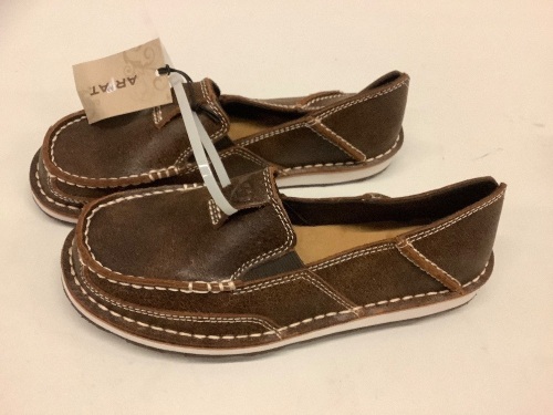Women's Cruiser Vintage Bomber Shoes - Lot 293