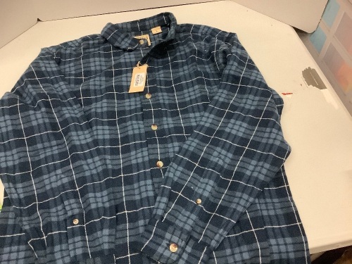 Red Head Men's Plaid Shirt, Large - Lot 304