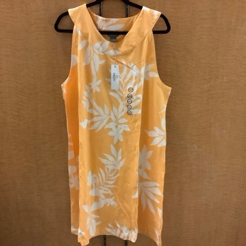 Warm Appricot Knit Dress, Size XXL - Lot 341