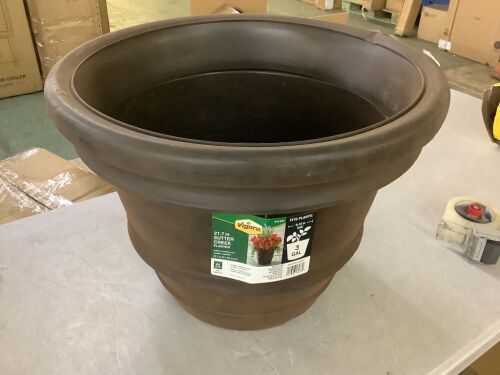 Vigoro Sutter Creek Large Brown Resin Planter (21.8 in. L x 21.8 in. W x 16.1 in. H)
