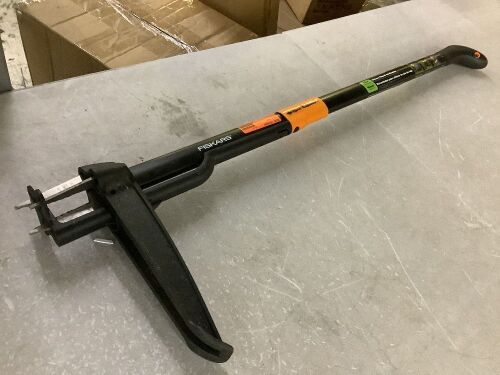 Fiskars Deluxe Stand Up Weeder
