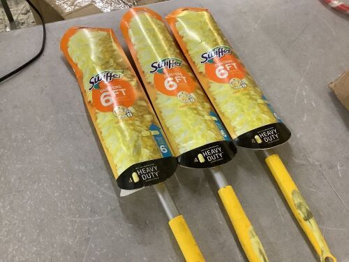 Lot of (3) Swiffer Super Extendable Dusting Kit with Heavy Duty Refills