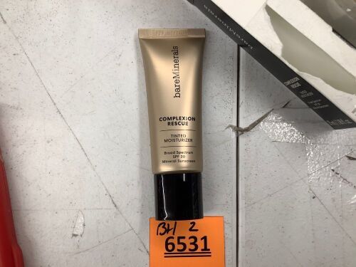 BareMinerals Natural Pecan 05