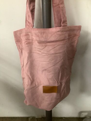 GOELIA Tote Bag