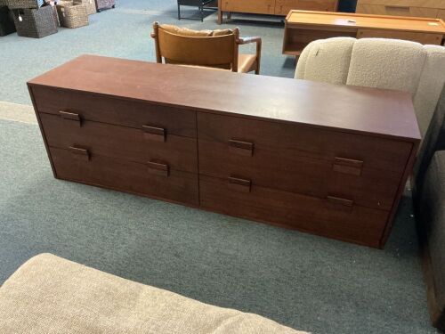 Dresser, No Legs,