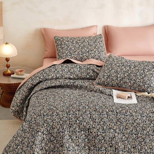 Floral Quilt Set, Cute Vintage Flower Cottagecore Shabby Chic for Women Teen Girls, Reversible Lightweight Bedspread Coverlet, 3 Pieces