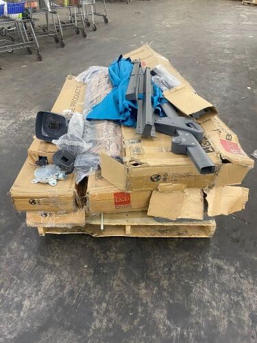 Pallet of 8 umbrella's - uninspected