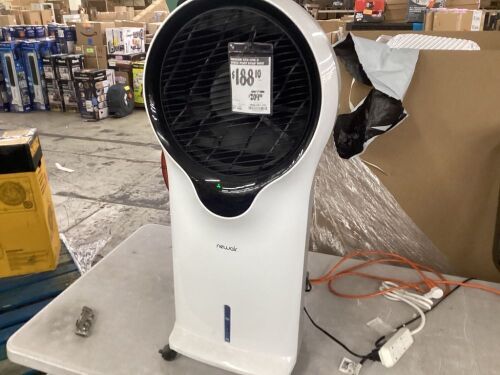 NewAir 470 CFM, 3 speed Portable Evaporative Cooler and Fan for 250 sq. ft. Cooling Area - Dirty, Floor Model