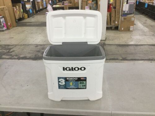 Igloo Latitude Marine Ultra 30qt Cooler