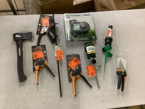 Lot of Small Lawn & Garden Items