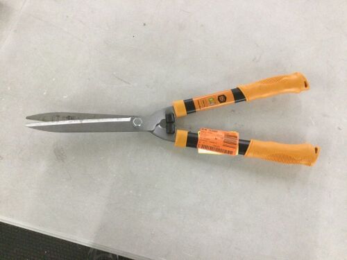 Fiskars 22 in. Hedge Shears