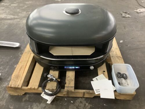 GOZNEY Dome XL Off Black Pizza Oven - Unused, Missing Flue Pipe, Collar & Top, Plastic Damage on Bottom