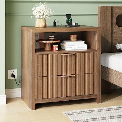 VINGLI 23.6W Fluted Nightstand with Charging Station