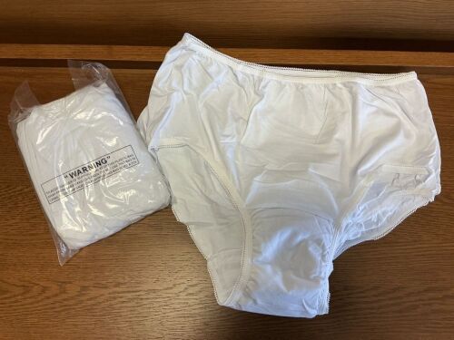 Incontinence Briefs, 2XL, White, Lot Of 2-3 Per lot