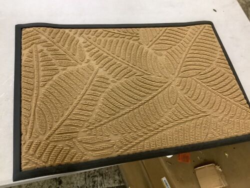 35" x 23" Floor Mat