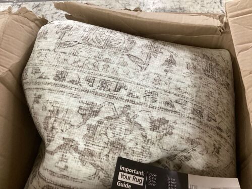 9' x 12' Area Rug