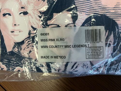 Country Music Legends, Size XL, Lot OF 6