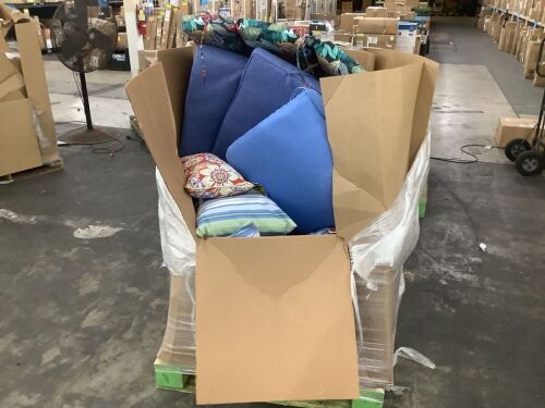 Lot of Outdoor Cushions & Pillows