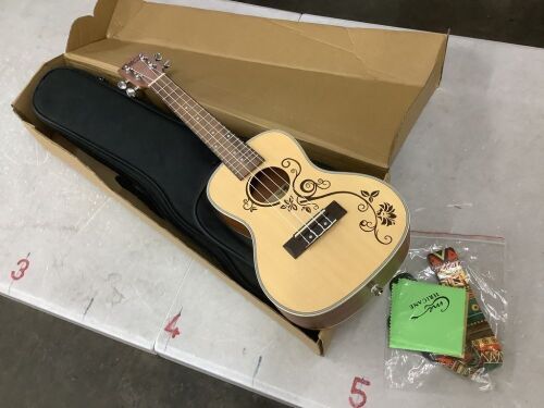 Hricane Ukulele