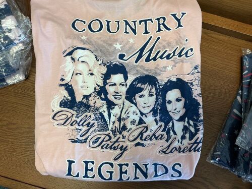 Country Music Legends, Size XL, Lot OF 6